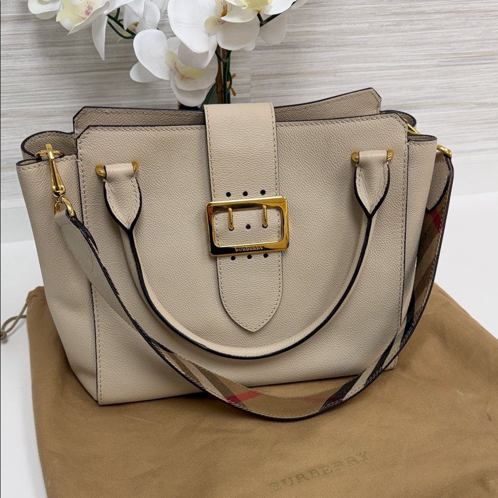 Burberry Cream Leather Buckle Satchel with Gold Hardware